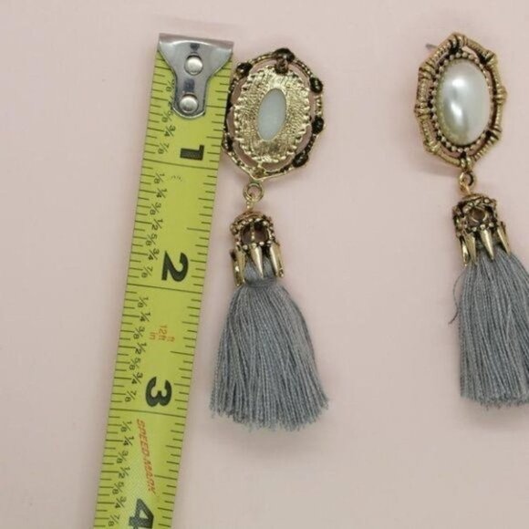 Gold-Tone earrings Imitation Pearl drop earrings - Picture 4 of 6